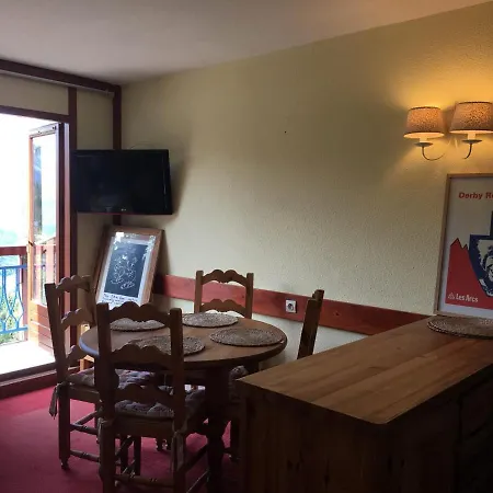 Apartment Au Calme Avec Balcon Et Wifi Gratuit - Fr-1-346-520