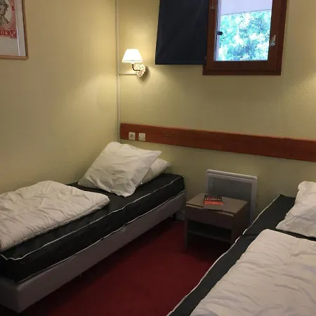 Apartment Au Calme Avec Balcon Et Wifi Gratuit - Fr-1-346-520 *